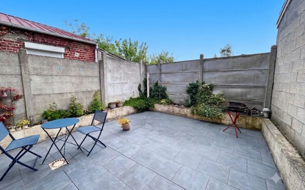 Jardin - Maison Individuelle avec Terrasse à Dechy