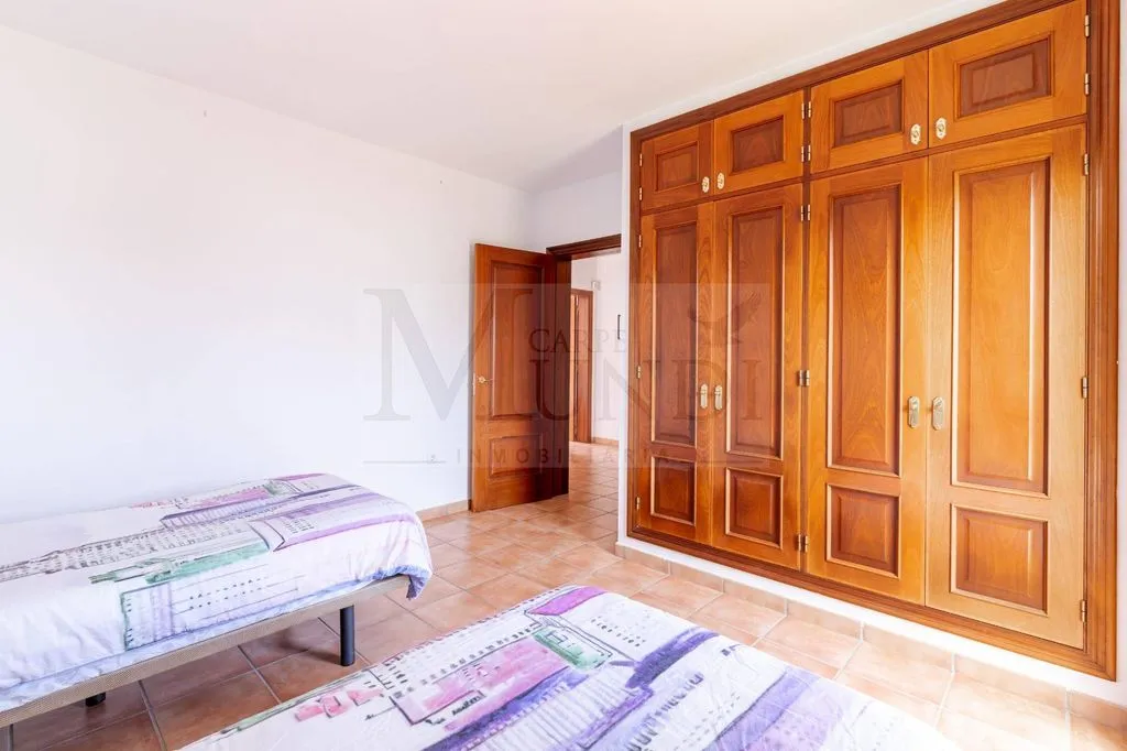 Chambres - Luxury Villa with Pool in Villaverde, Getafe