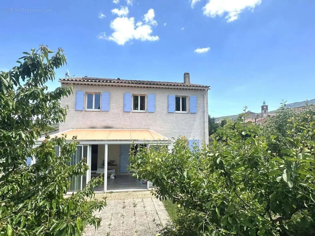 Välivaade - Luxury Villa with Garden in Nans-les-Pins