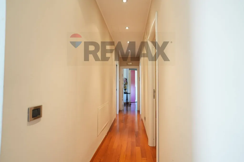 Hallway - Bifamiliar Villa with Garden in Lanciano