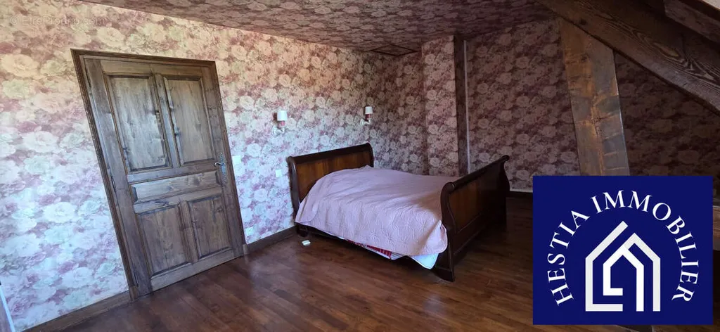 Bedrooms - House with Canal View near Montbard