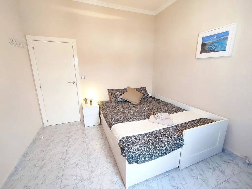 Chambres - Furnished Apartment with Sea View in Isleta