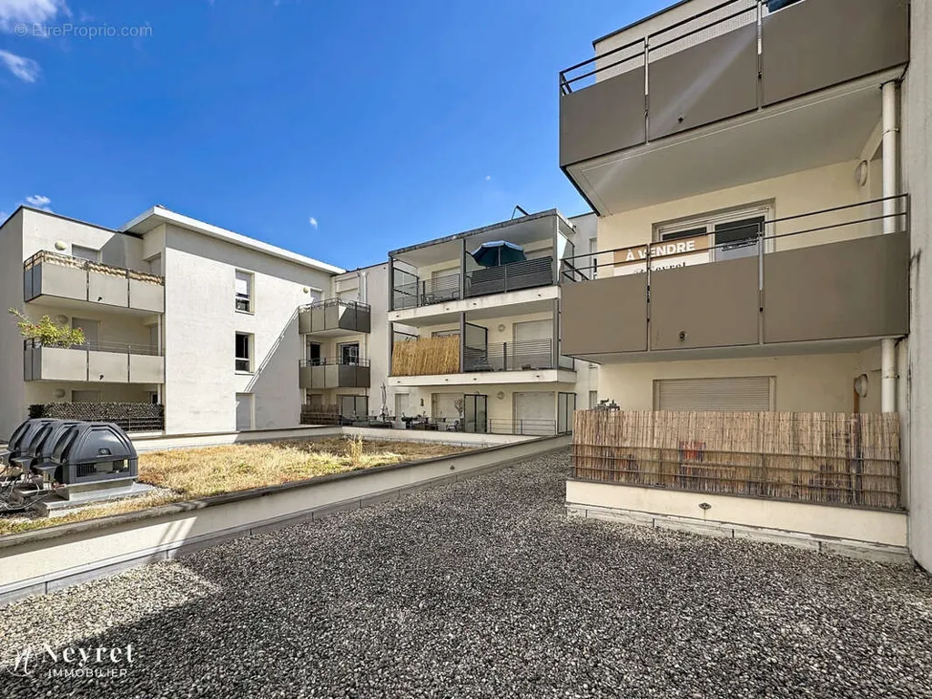 Jardin - Appartement T3 avec Terrasse au Centre d'Oullins