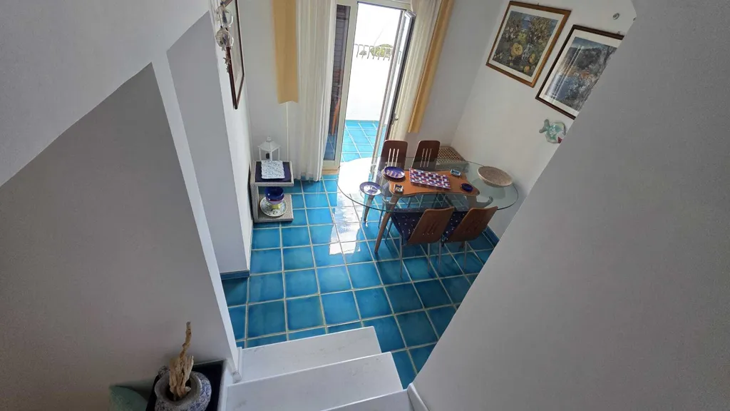 Entrée - Apartment with Terrace and Balcony in Scalea