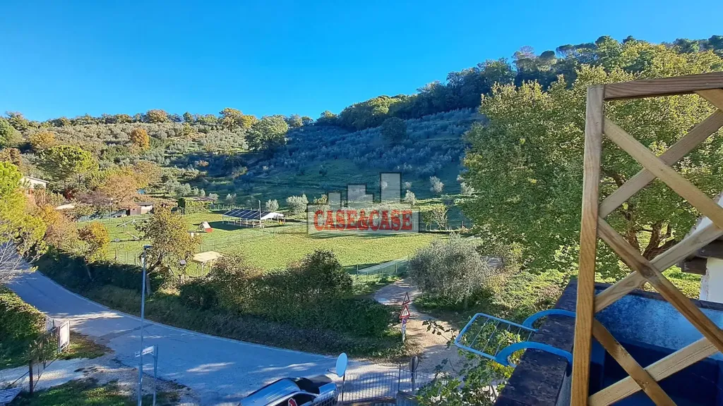Balcon - Triplex with Balconies in Spoleto