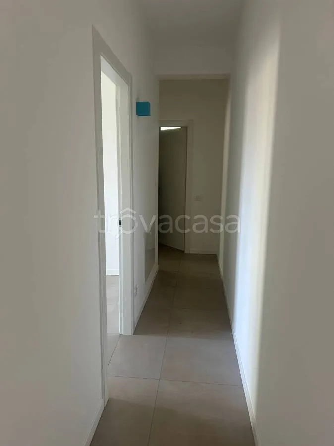 Hallway - Modernised Trilocale with Private Garden in Varese