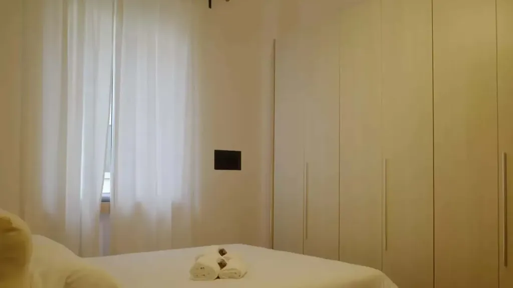Chambres - Bright Studio with Metro Access in Milan
