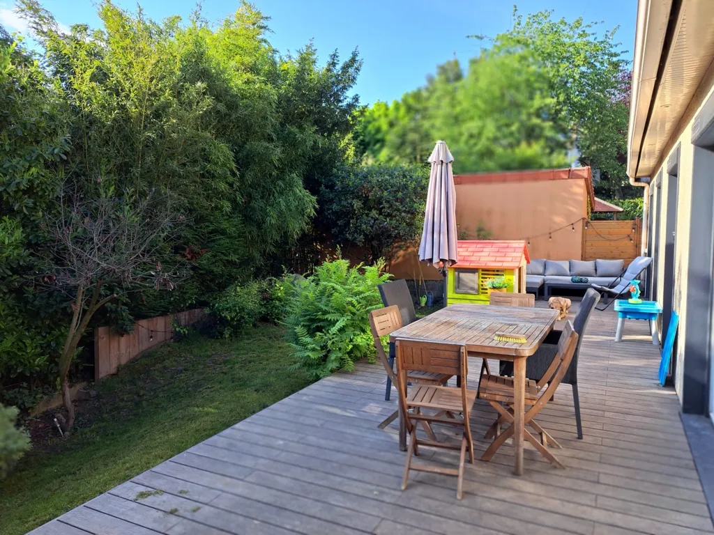 Terrasse - Maison avec Terrasse et Piscine à Clamart