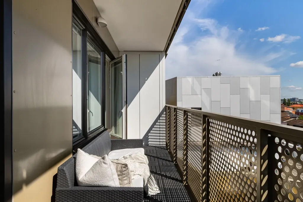 Balcon - Apartment with City View in Central Linköping