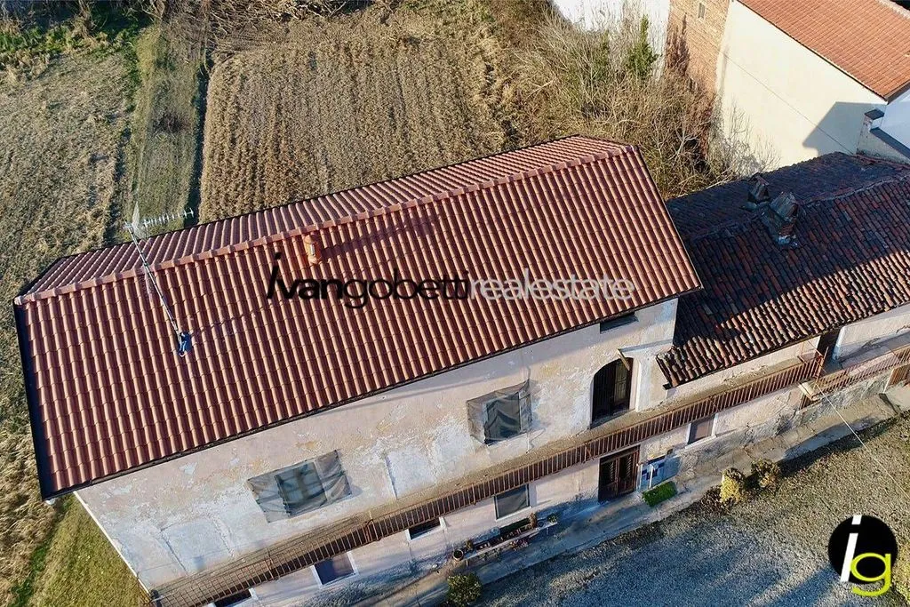Õhuvaade - Rustic Farmhouse with Views in Busto Arsizio