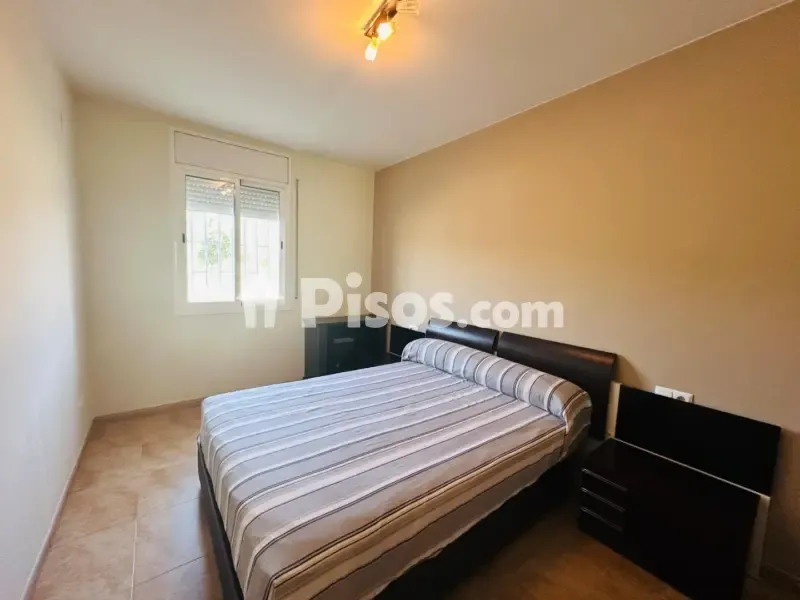 Magamistoad - Ground Floor Flat with Balcony in Masdenverge
