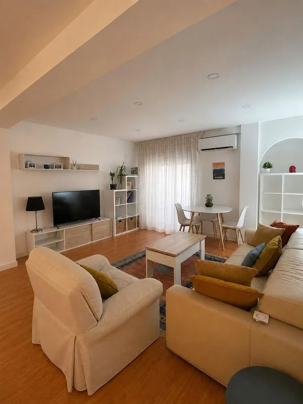 Séjour - Student-Friendly Flat with Balcony near Murcia