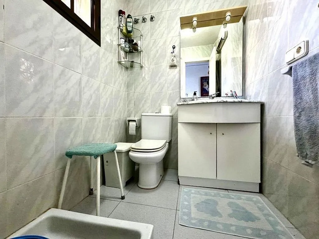 Salles de bain - Apartment with Pool and Sea View in Mascarat