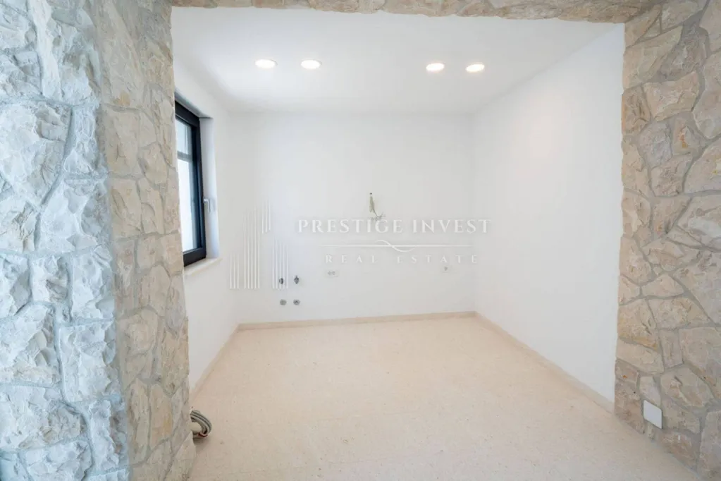 Stanze - Duplex Apartment with Private Garden in Zadar