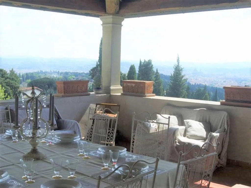 Terrasse - Historic Villa with Panoramic View in Fiesole