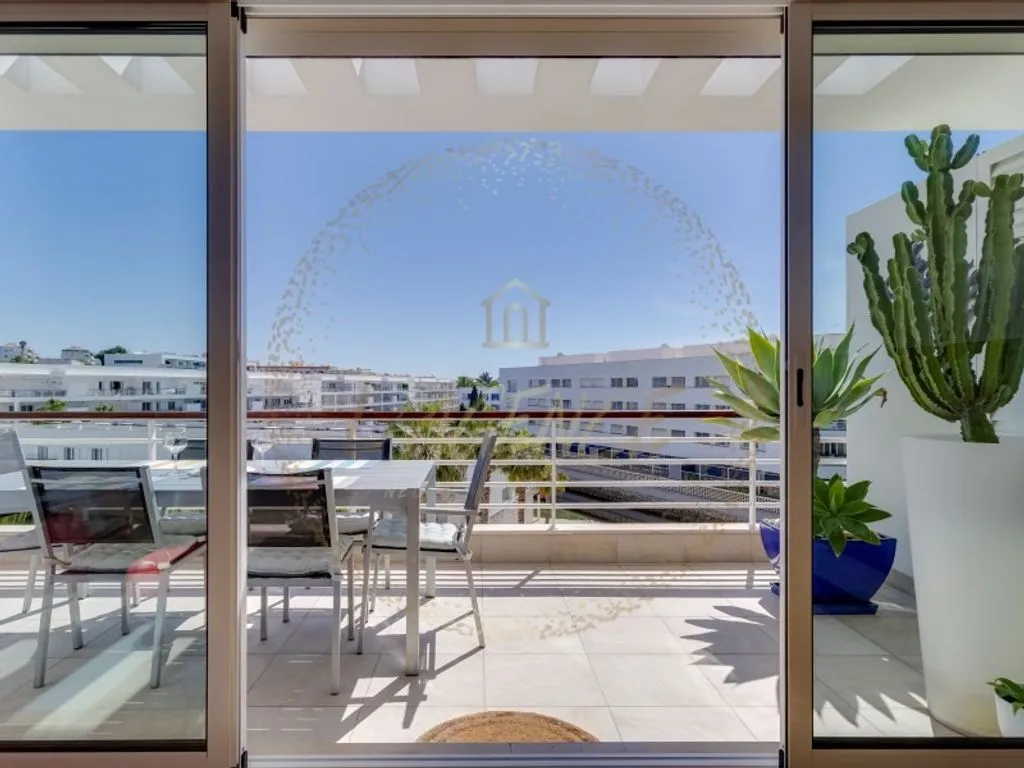 Terrass - Luxury Flat with Marina View in Lagos