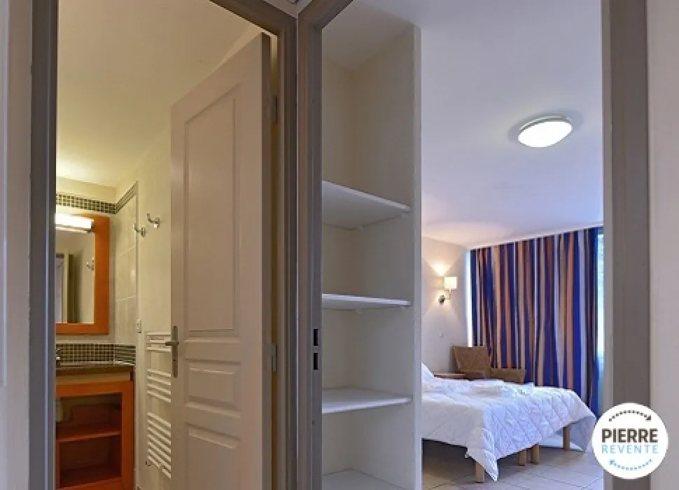 Chambres - Appartement Studio avec Terrasse à Grospierres