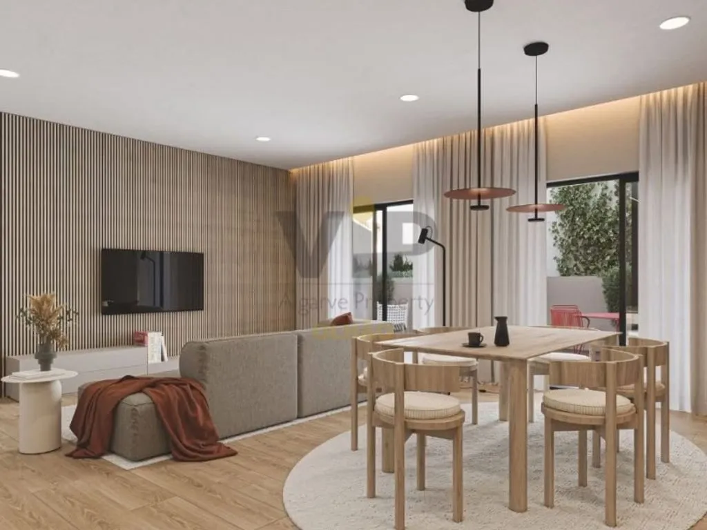 Dining Room - Luxury Apartment with Balcony in Faro