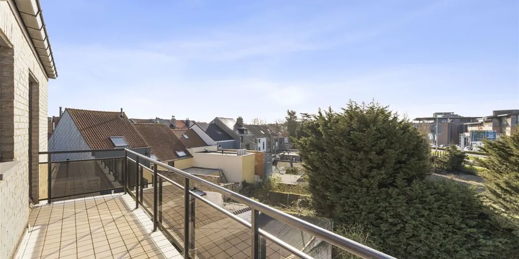 Rõdu - Spacious Apartment with Terraces in Oostende