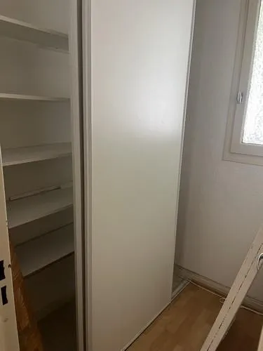 Toad - 4-Piece Flat with Balcony in Perpignan
