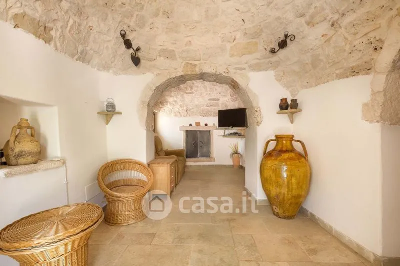 Entrée - Trullo with Pool in San Michele Salentino