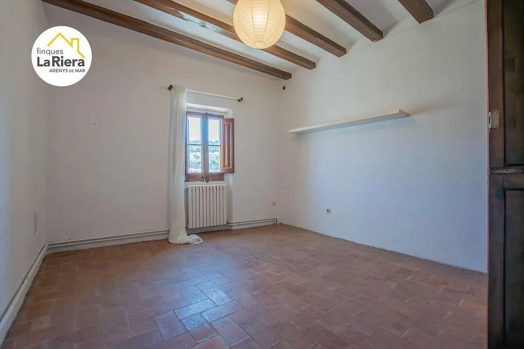 Pièces - Detached House with Garden in Arenys de Munt