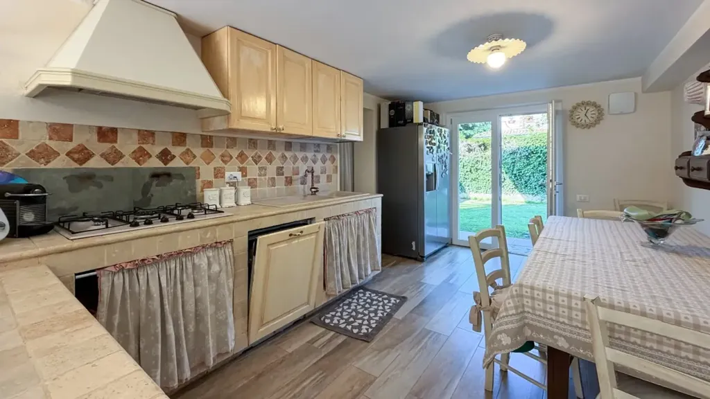 Kitchen - Detached Villa with Dual Apartments in Massarosa
