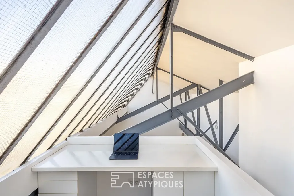 Bureau - Loft en Duplex avec Verrière à Saint-Ouen