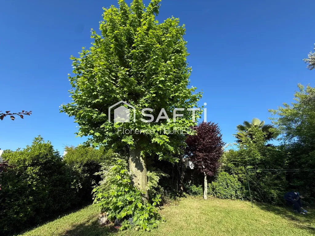 Giardino - Traditional House with Garden in Mérignac