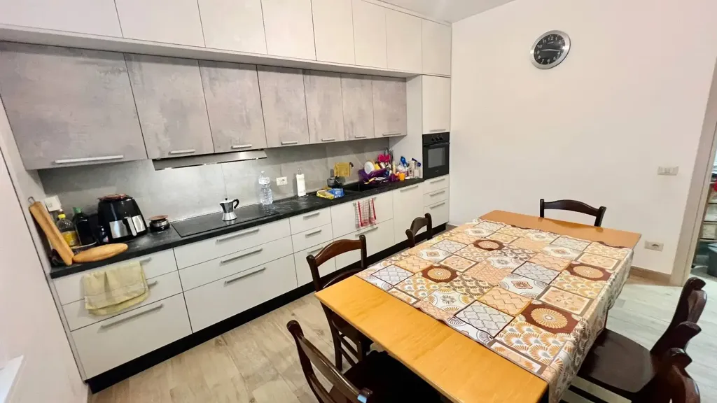 Salle à manger - Apartment with Private Garden in Fabriano