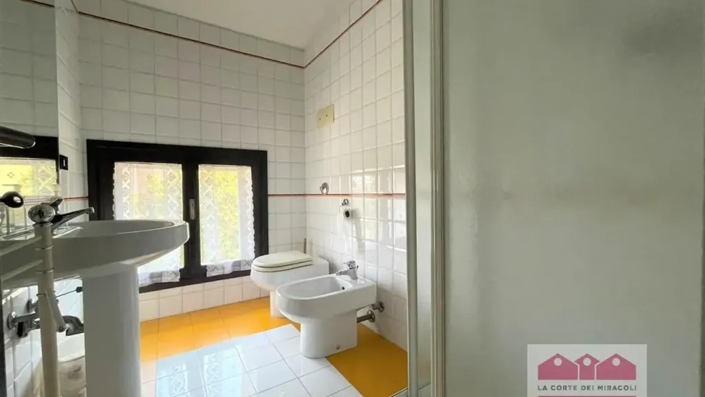Vannitoad - Bifamiliar Villa with Garden in Vicenza West