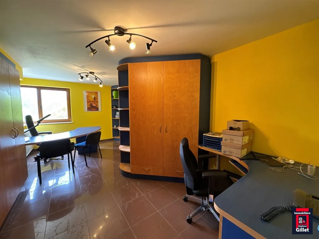 4-bedroom house in Marchin