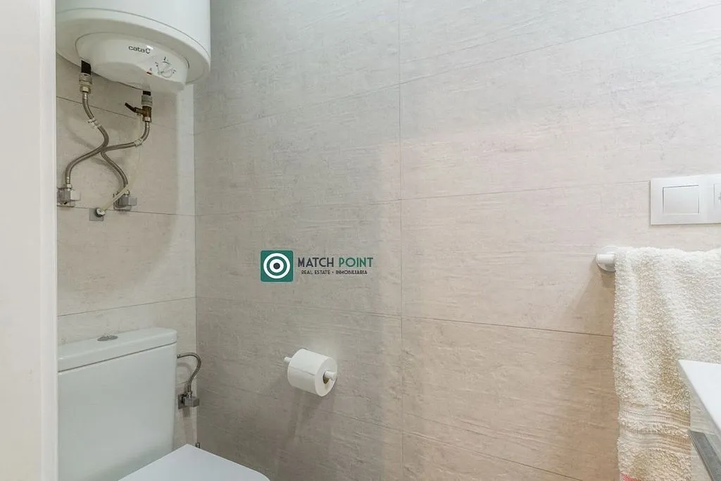 Vannitoad - 2-Bed Flat with Pool on Avenida Europa, Almuñécar
