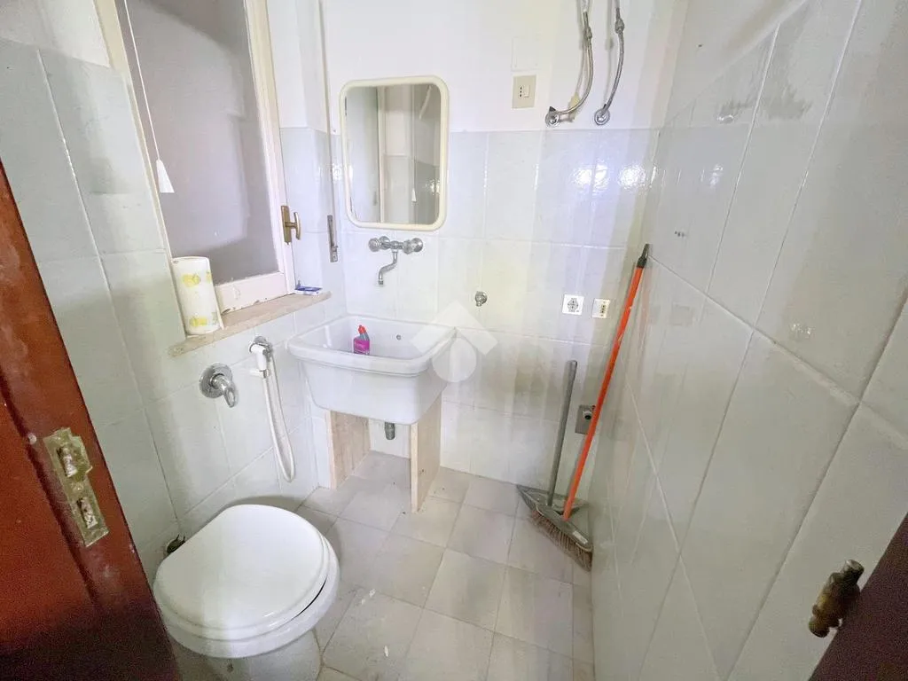 Vannitoad - Three-Bedroom Flat with Balcony in Palermo