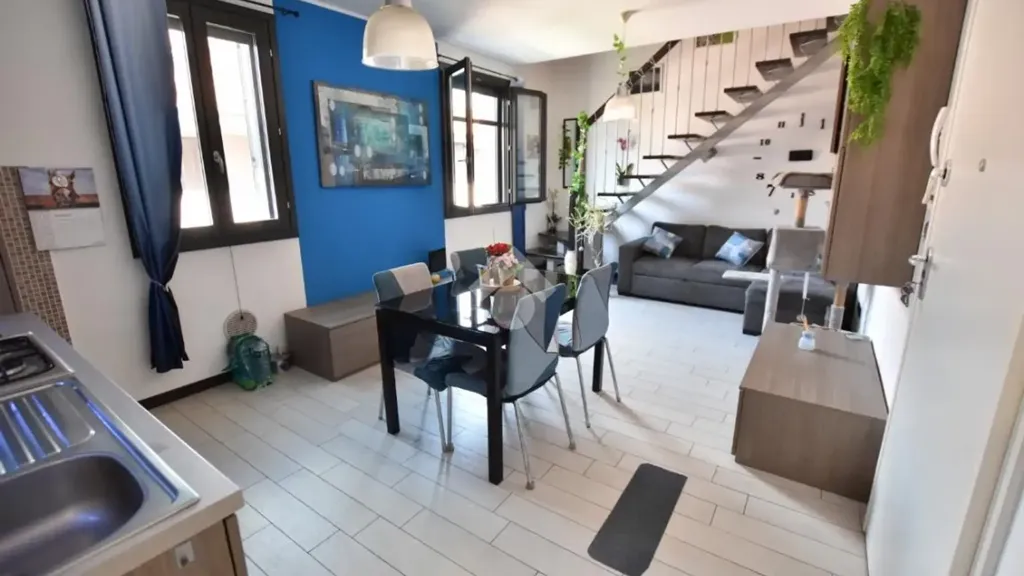 Dining Room - Studio Flat with Balcony in Vignate