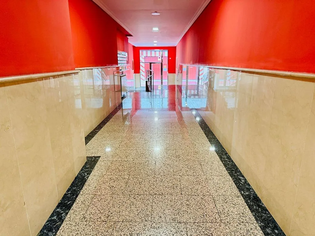 Esik - Bright Apartment with Patio in Valladolid