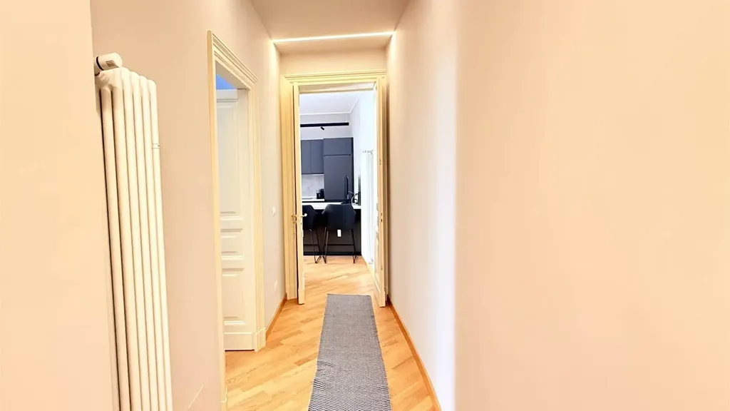 hallway_entrance