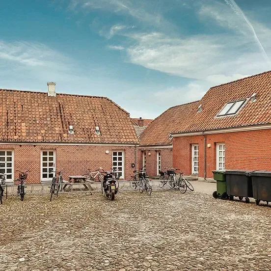 Aed - Spacious Apartment on Jernbanegade, Varde