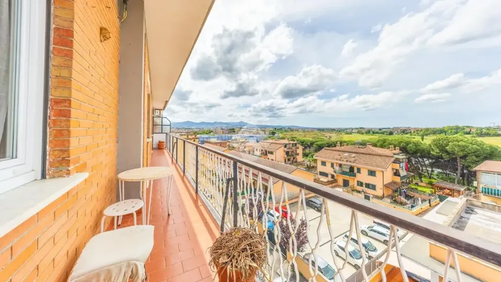 Rõdu - Apartment with Balconies in Central Rome