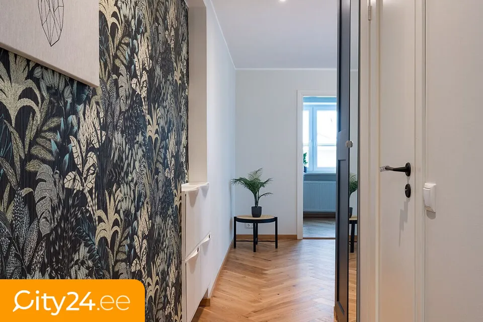 Entrée - Apartment with Storage in Tartu City Centre