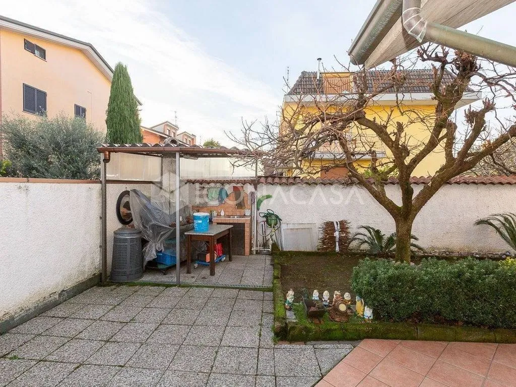 Aed - Luxury Villa with Garden in Brugherio