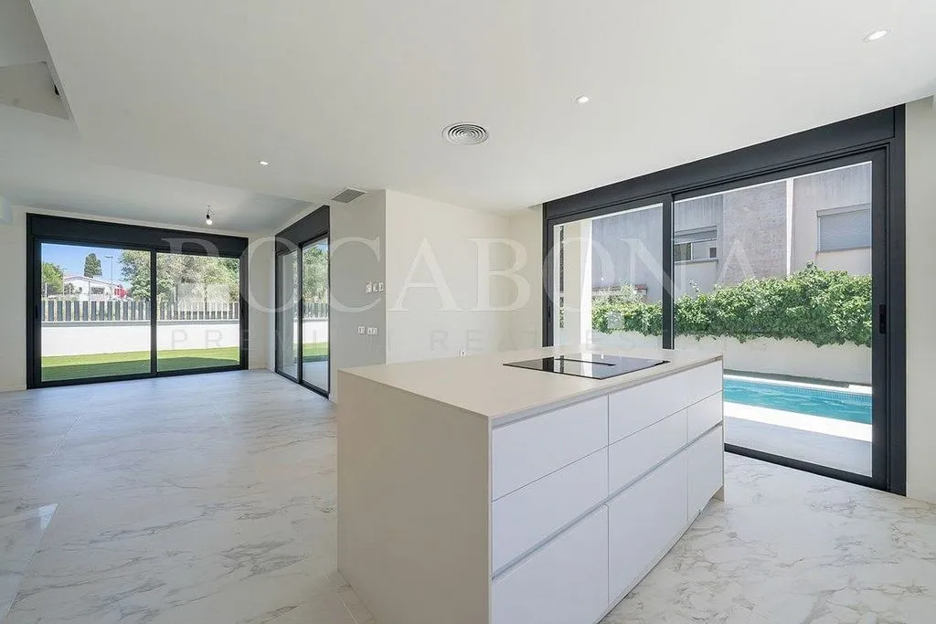 Cuisine - Luxury Villa with Pool near Cambrils Beach