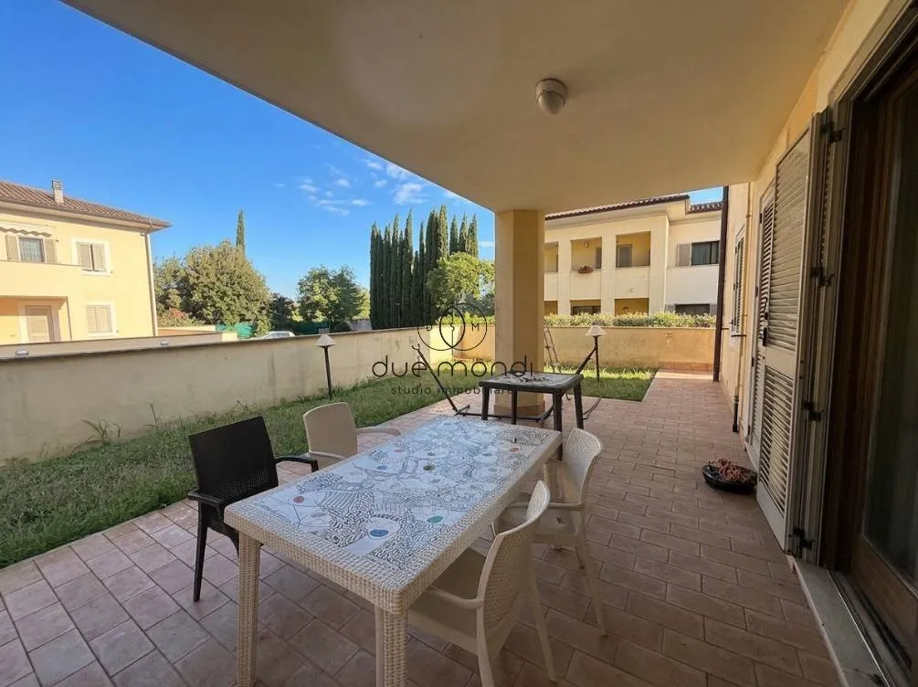 Terrasse - Terraced Apartment with Garden in Foligno