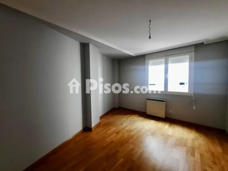 Toad - Apartment with Garage in Ponferrada Centre