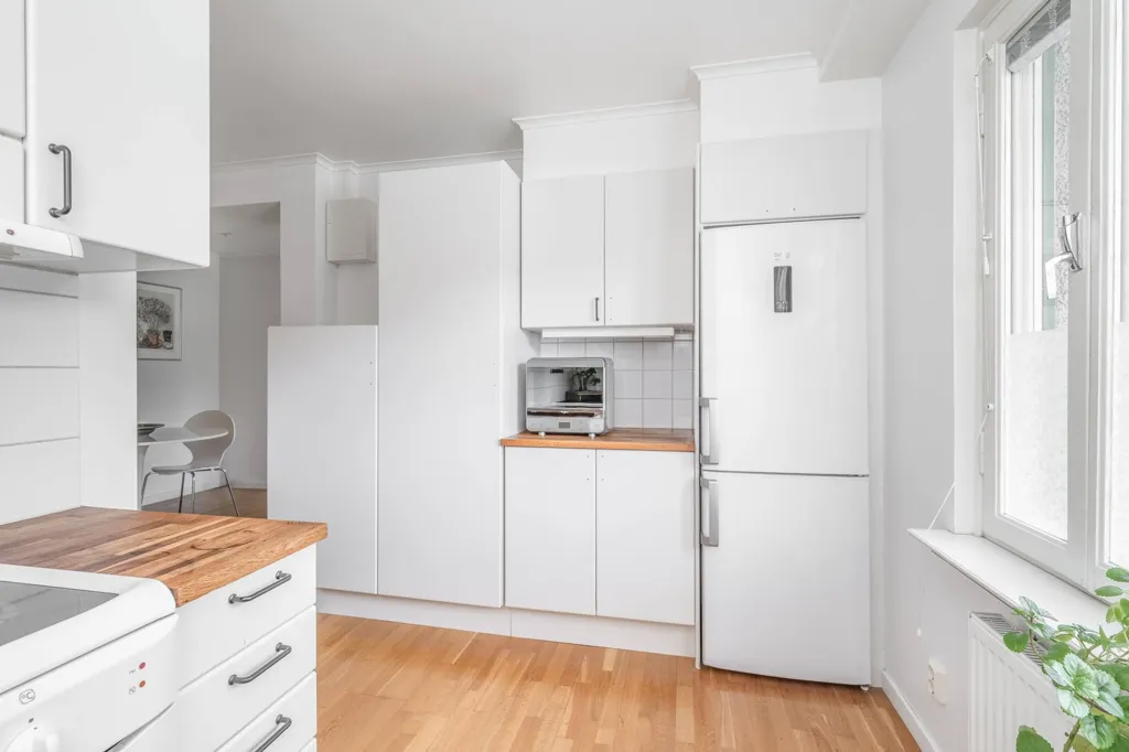 Köök - Apartment with Potential in Solhjulet