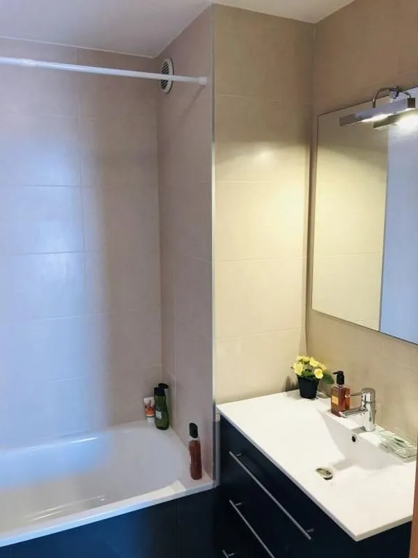 Vannitoad - Apartment with Terrace in Nou Cambrils