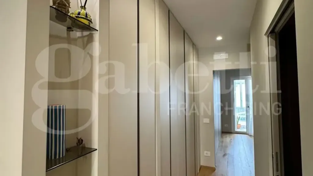 Toad - Modern 2-Bedroom Apartment in Bari Centre