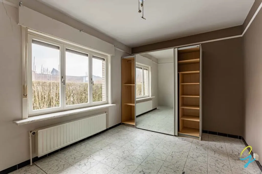 other_room