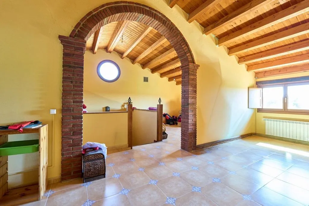 Séjour - Rustic Masía with Equestrian Facilities in L'Ametlla del Vallès