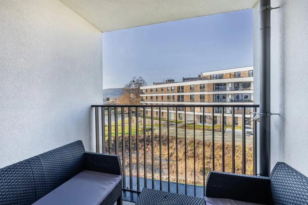 Balcony - Modern Flat with Balcony in Jambes
